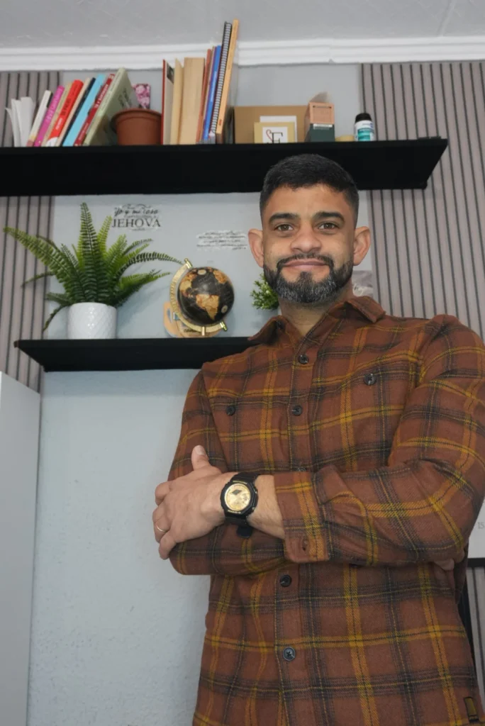 Carlos Rausseo Media Buyer